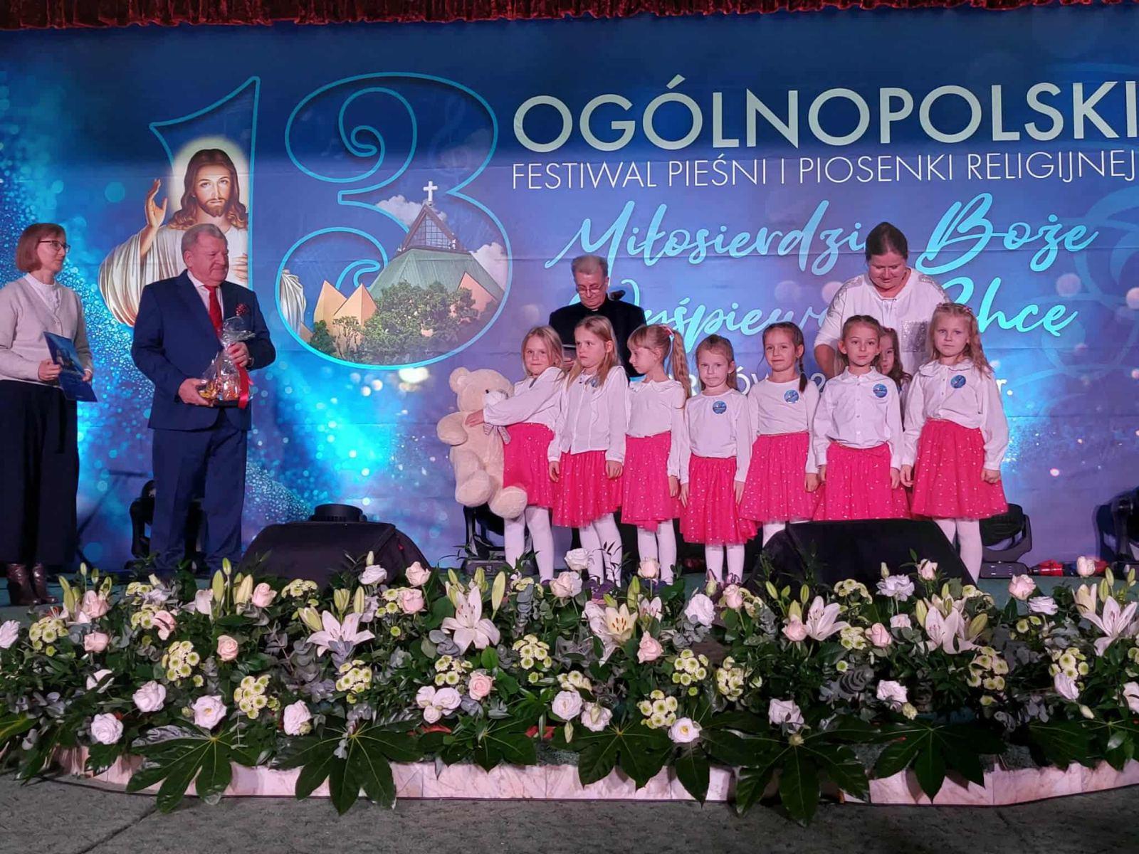 13 Ogólnopolski Festiwal Pieśni i Piosenki Religijnej Miłosierdzie Boże wyśpiewać chcę