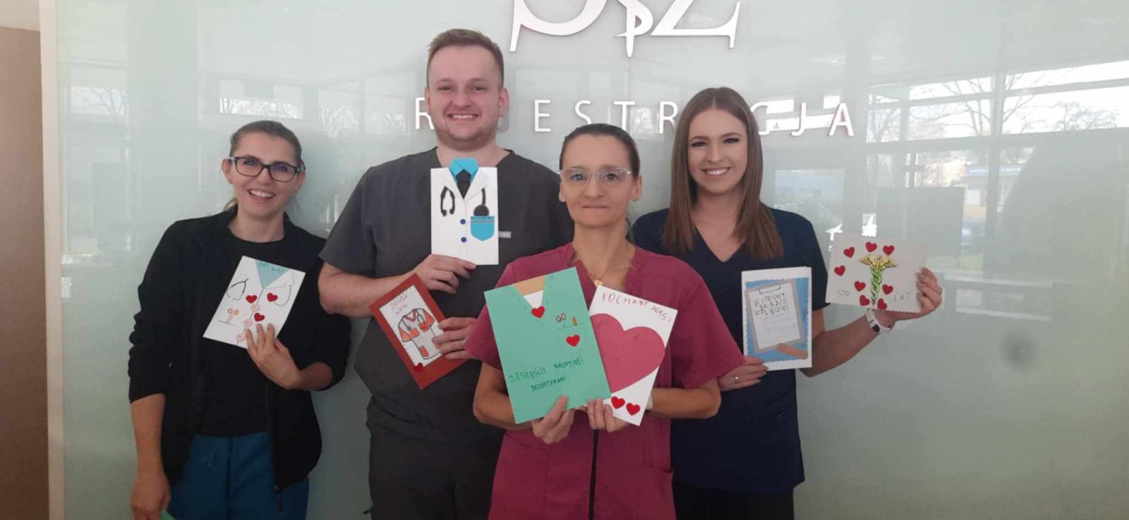 Serdeczna karteczka dla pracowników służby zdrowia