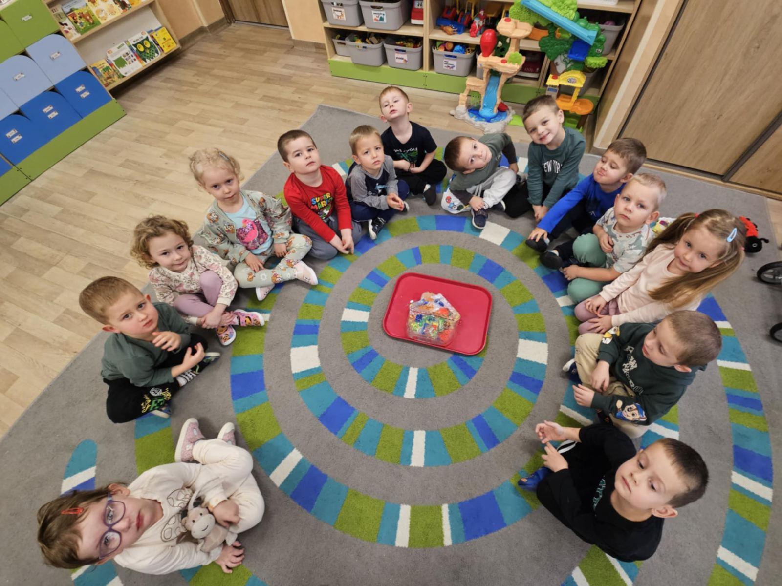 Każdej porze roku dotrzymuję kroku – Biedronki